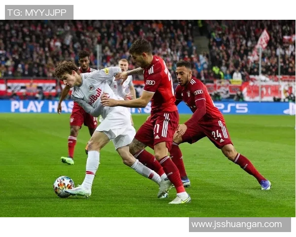 拜仁慕尼黑对阵萨尔茨堡精彩比赛录像回放及精彩瞬间分析
